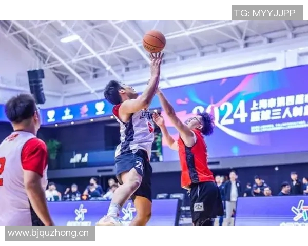 夏洛特黄蜂与印第安纳步行者的激烈对决展现篮球魅力与团队精神 夏洛特黄蜂与印第安纳步行者的激烈对决展现篮球魅力与团队精神